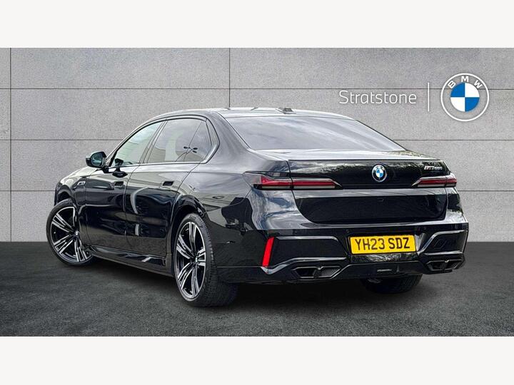 BMW 7 Series 3.0 M760e 22.1kWh Auto XDrive Euro 6 (s/s) 4dr