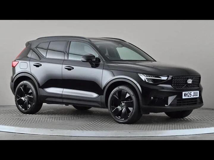 Volvo Xc40 2.0 B4 MHEV Plus Black Edition DCT Auto Euro 6 (s/s) 5dr