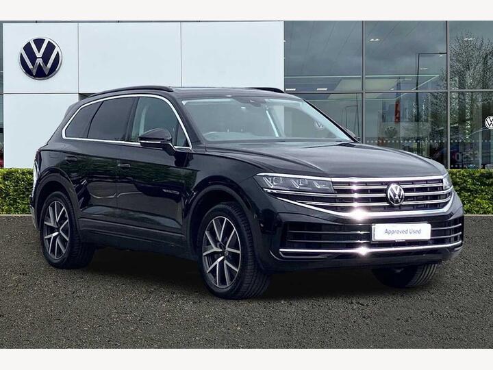 Volkswagen Touareg 3.0 V6 TSI EHybrid 14.3kWh Elegance Tiptronic 4Motion Euro 6 (s/s) 5dr Volkswagen Touareg 3.0 V6 TSI EHybrid 14.3kWh Elegance Tiptronic 4Motion Euro 6 (s/s) 5dr