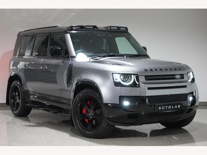 Land Rover Defender 110 2.0 P400e 15.4kWh X-Dynamic HSE Auto 4WD Euro 6 (s/s) 5dr Land Rover Defender 110 2.0 P400e 15.4kWh X-Dynamic HSE Auto 4WD Euro 6 (s/s) 5dr