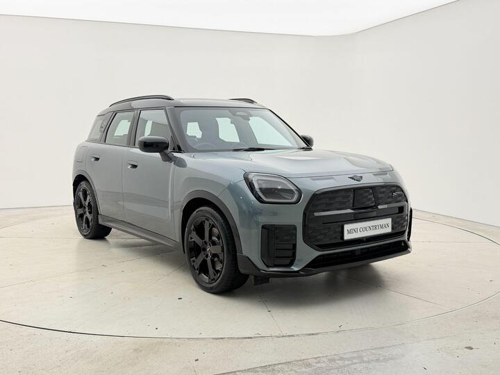 MINI Electric Countryman SE 66.5kWh Sport Auto ALL4 5dr