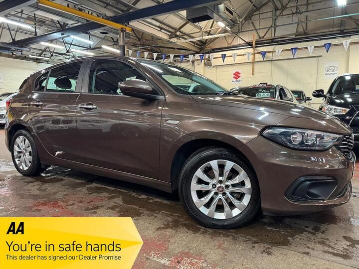 Fiat Tipo 1.4 T-Jet Easy Plus Euro 6 (s/s) 5dr