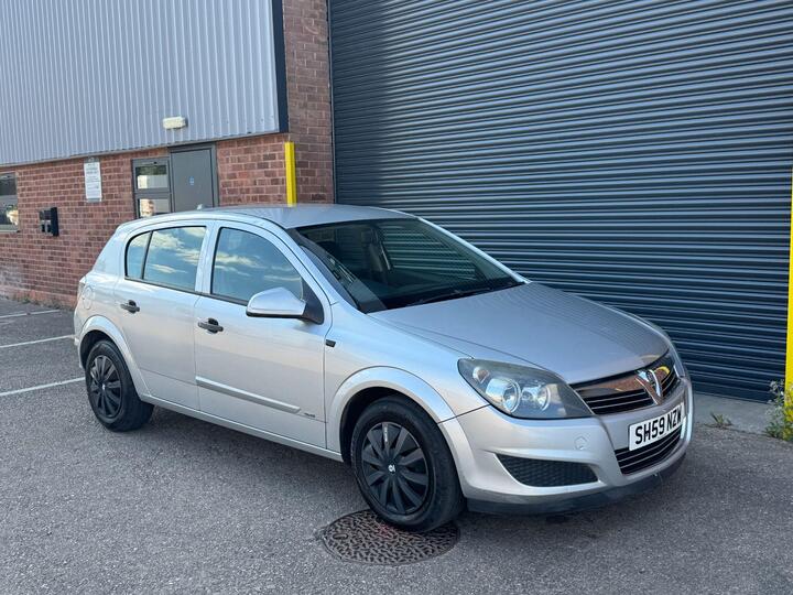 Vauxhall Astra 1.6i 16v Life 5dr