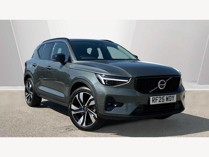 Volvo XC40 2.0 B4 MHEV Ultra Dark DCT Auto Euro 6 (s/s) 5dr