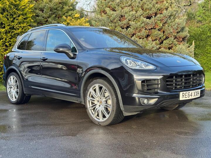 Porsche Cayenne 4.2 TD V8 S TiptronicS 4WD Euro 5 (s/s) 5dr Porsche Cayenne 4.2 TD V8 S TiptronicS 4WD Euro 5 (s/s) 5dr