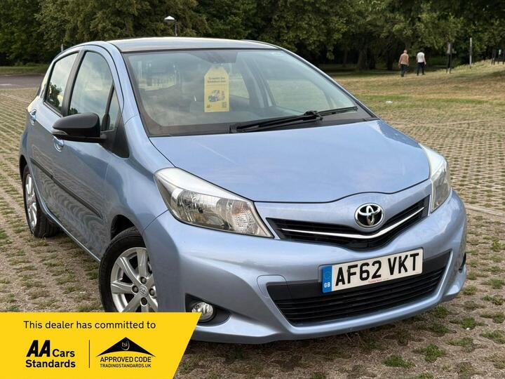 Toyota Yaris 1.33 Dual VVT-i T Spirit Euro 5 5dr