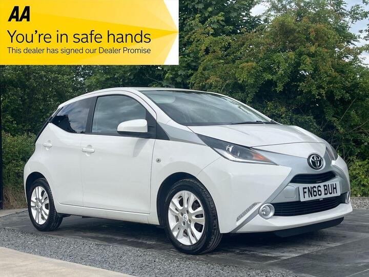Toyota AYGO 1.0 VVT-i X-pure Euro 6 5dr