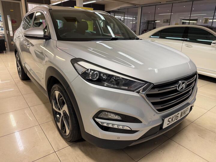 Hyundai TUCSON 2.0 CRDi Blue Drive Premium Euro 6 (s/s) 5dr