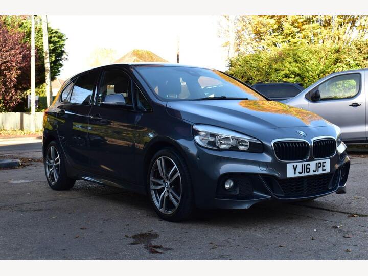 BMW 2 SERIES ACTIVE TOURER 2.0 220i M Sport Auto Euro 6 (s/s) 5dr BMW 2 SERIES ACTIVE TOURER 2.0 220i M Sport Auto Euro 6 (s/s) 5dr