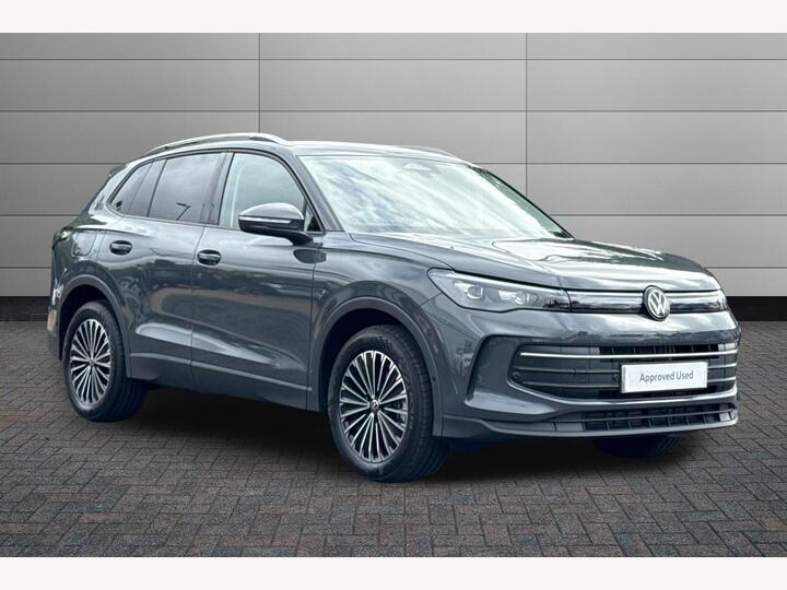 Volkswagen Tiguan 1.5 ETSI MHEV Match DSG Euro 6 (s/s) 5dr