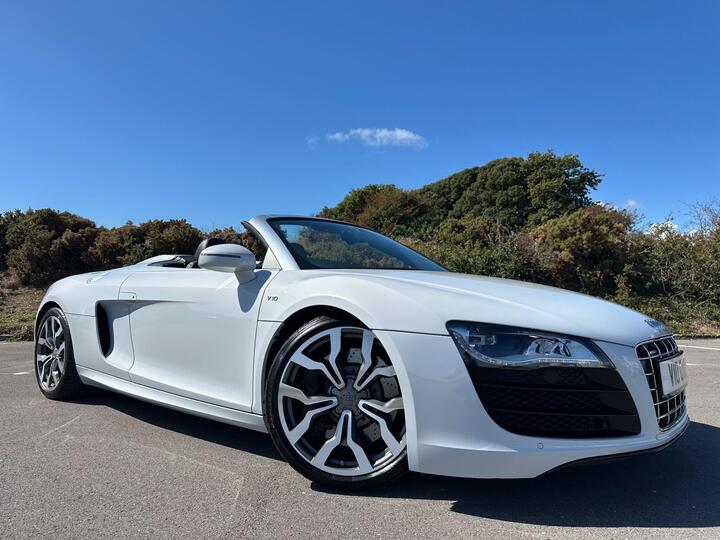 Audi R8 5.2 FSI V10 Spyder R Tronic Quattro Euro 5 2dr