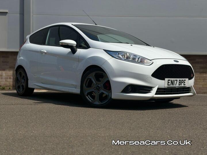 Ford FIESTA 1.6T EcoBoost ST-3 Euro 6 3dr