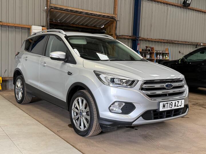 Ford Kuga 2.0 TDCi EcoBlue Titanium Edition AWD Euro 6 (s/s) 5dr