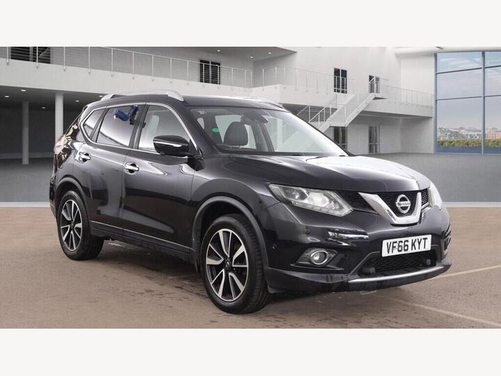 Nissan X-TRAIL 1.6 DCi Tekna Euro 6 (s/s) 5dr Nissan X-TRAIL 1.6 DCi Tekna Euro 6 (s/s) 5dr