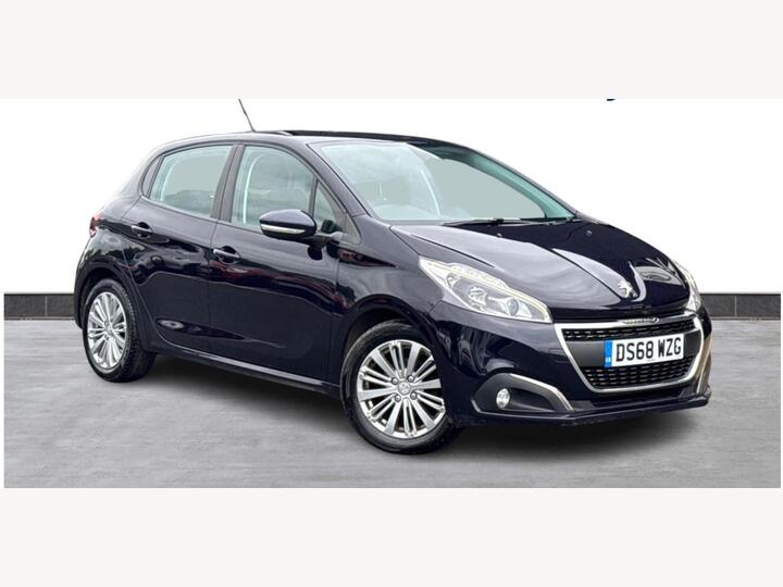 Peugeot 208 1.2 PureTech Signature Euro 6 (s/s) 5dr