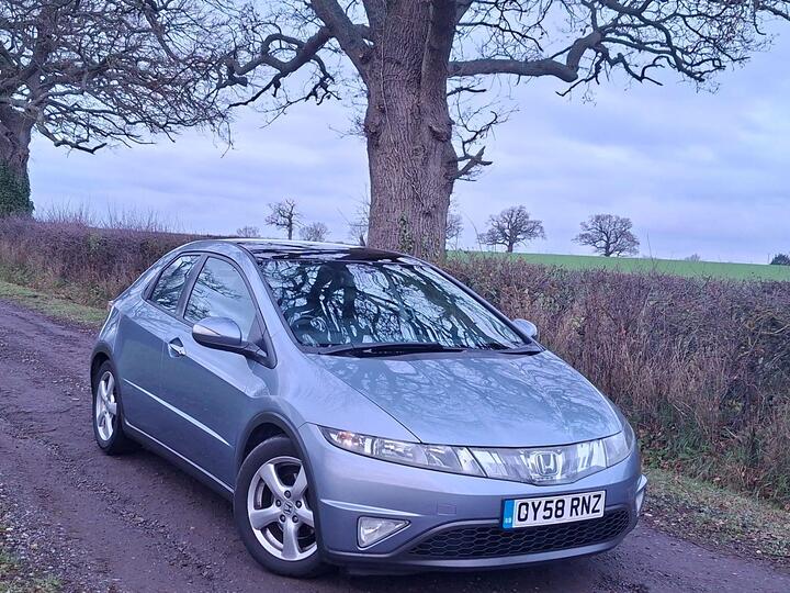 Honda Civic 1.8 I-VTEC ES 5dr