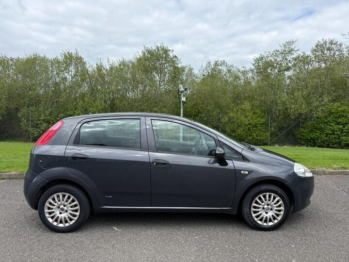 Fiat Grande Punto 1.4 Active Euro 4 5dr Fiat Grande Punto 1.4 Active Euro 4 5dr