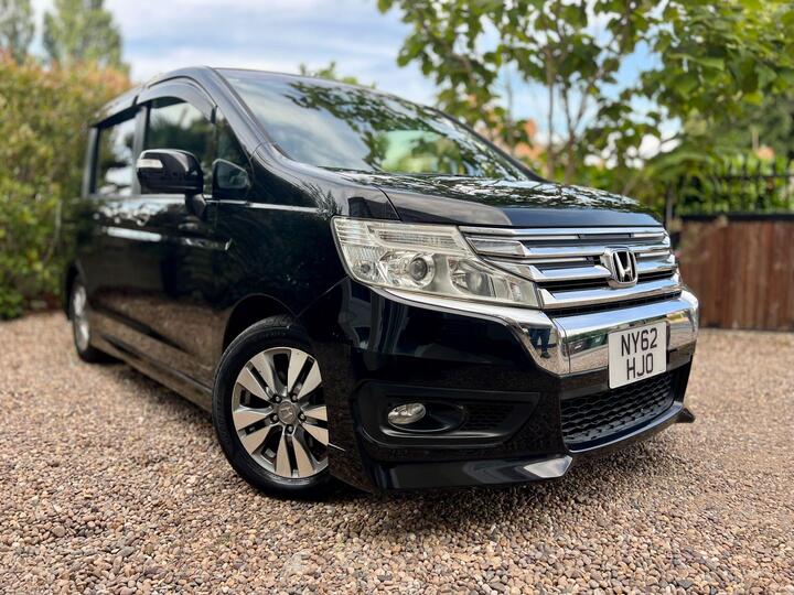 Honda Stepwagon 2.0 SPADA Z COOL SPIRIT 8SEATER AUTO 5DR