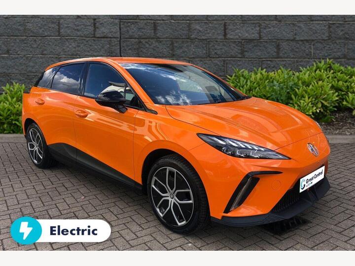 MG MG4 64kWh Trophy Long Range Auto 5dr