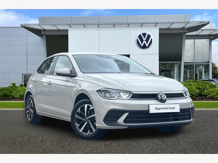 Volkswagen Polo 1.0 TSI Match DSG Euro 6 (s/s) 5dr Volkswagen Polo 1.0 TSI Match DSG Euro 6 (s/s) 5dr