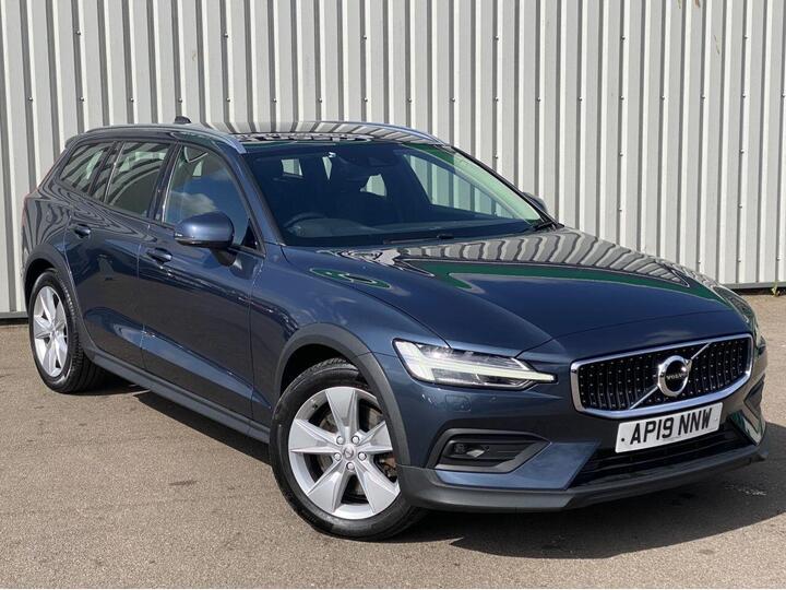 Volvo V60 CROSS COUNTRY 2.0 D4 Plus Auto AWD Euro 6 (s/s) 5dr