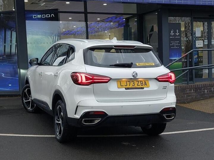MG MG HS 1.5 T-GDI 16.6kWh SE Auto Euro 6 (s/s) 5dr