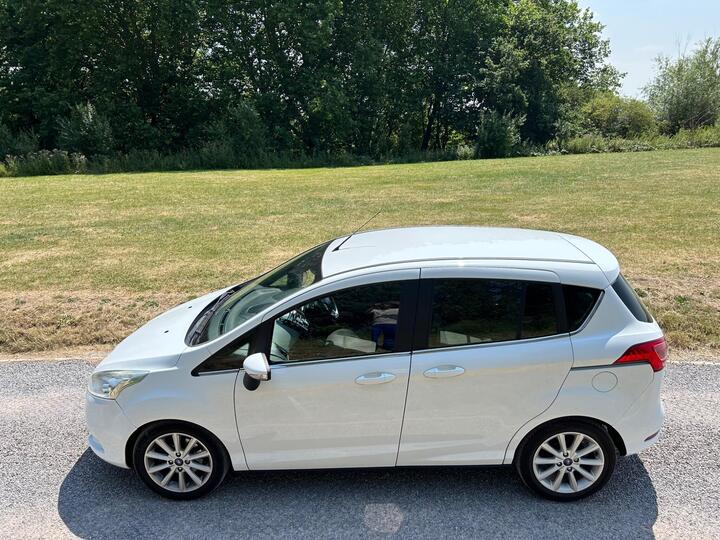 Ford B-Max 1.6 Titanium Powershift Euro 5 5dr
