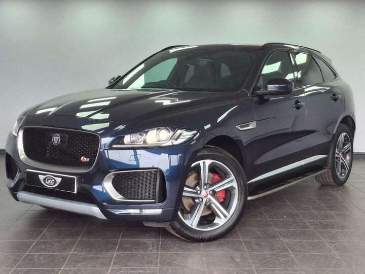 Jaguar F-PACE 3.0 D300 V6 S Auto AWD Euro 6 (s/s) 5dr