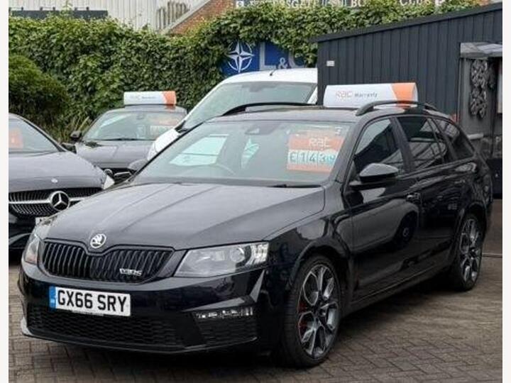 Skoda OCTAVIA 2.0 TDI VRS DSG Euro 6 (s/s) 5dr (SNav) Skoda OCTAVIA 2.0 TDI VRS DSG Euro 6 (s/s) 5dr (SNav)