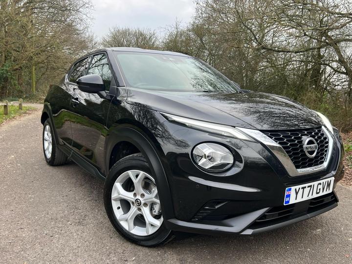 Nissan Juke 1.0 DIG-T N-Connecta DCT Auto Euro 6 (s/s) 5dr