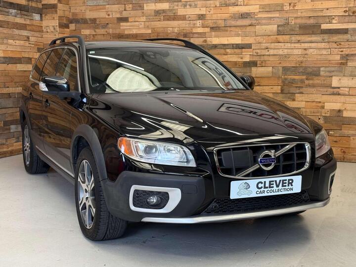 Volvo XC70 3.0 T6 SE Lux Estate 5dr Petrol Geartronic AWD Euro 5 (304 Ps)