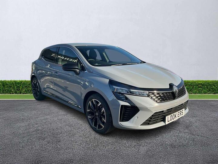 Renault CLIO 1.6 E-TECH Techno Auto Euro 6 (s/s) 5dr