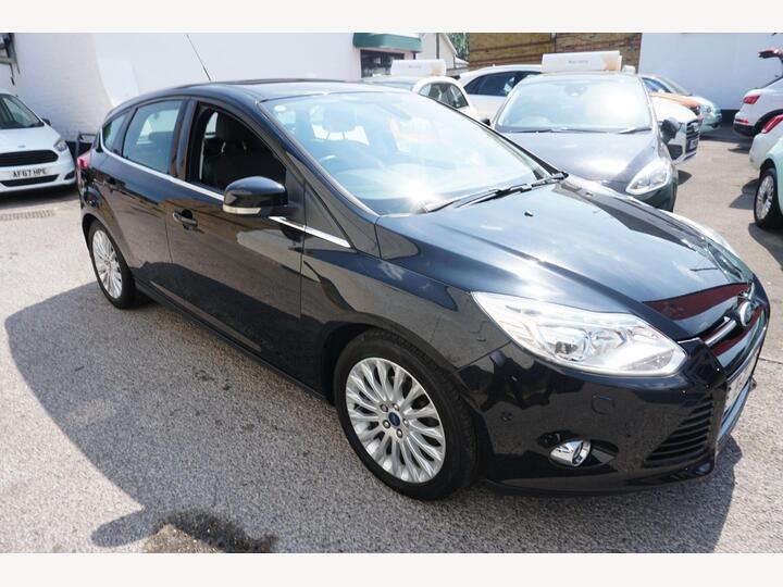 Ford Focus 1.0T EcoBoost Titanium X Euro 5 (s/s) 5dr