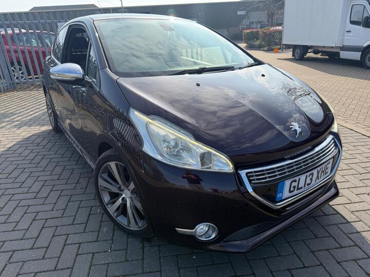 Peugeot 208 1.6 E-HDi XY Euro 5 (s/s) 3dr