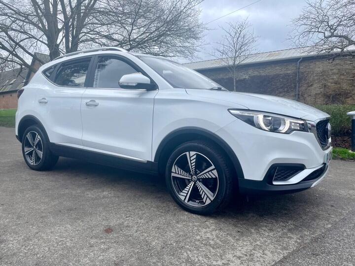 MG MG ZS 44.5kWh Exclusive Auto 5dr