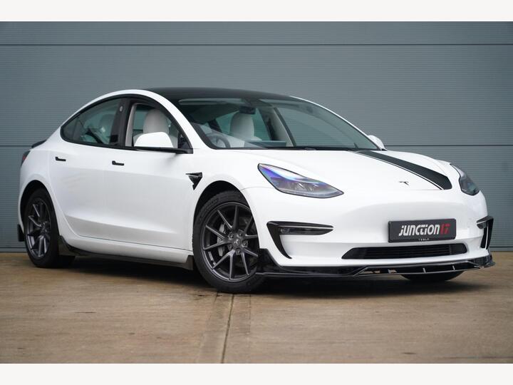 Tesla Model 3 (Dual Motor) Long Range Auto 4WDE 4dr