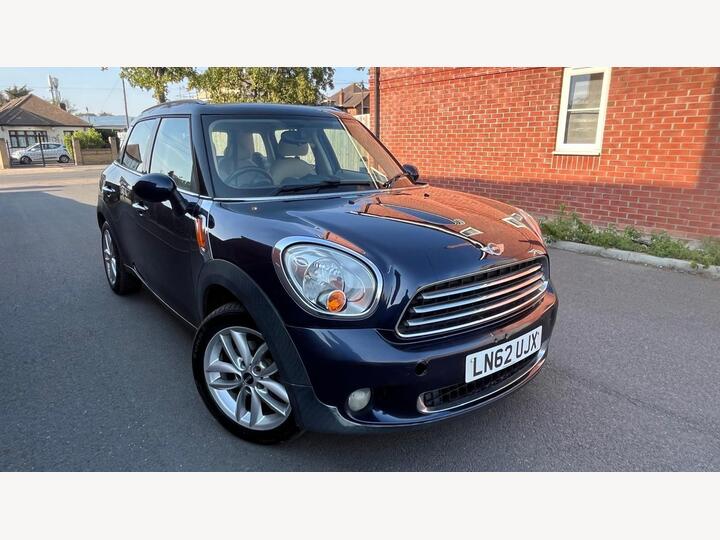 MINI Countryman 1.6 Cooper Auto Euro 5 5dr