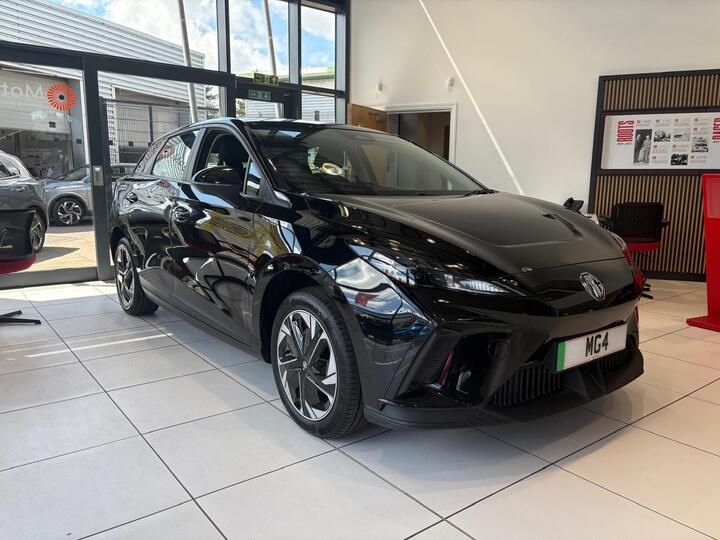 MG MG4 51kWh SE Auto 5dr