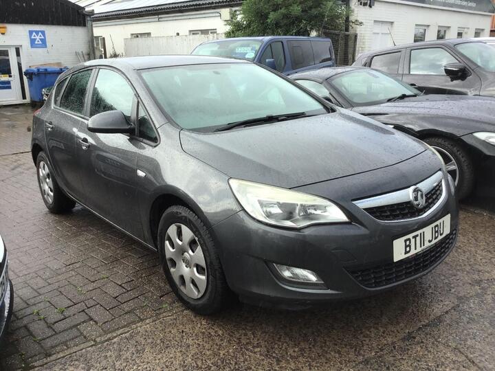 Vauxhall Astra 1.7 CDTi EcoFLEX Exclusiv Euro 5 5dr