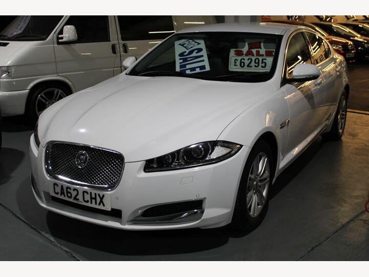 Jaguar XF 2.2d Luxury Auto Euro 5 (s/s) 4dr
