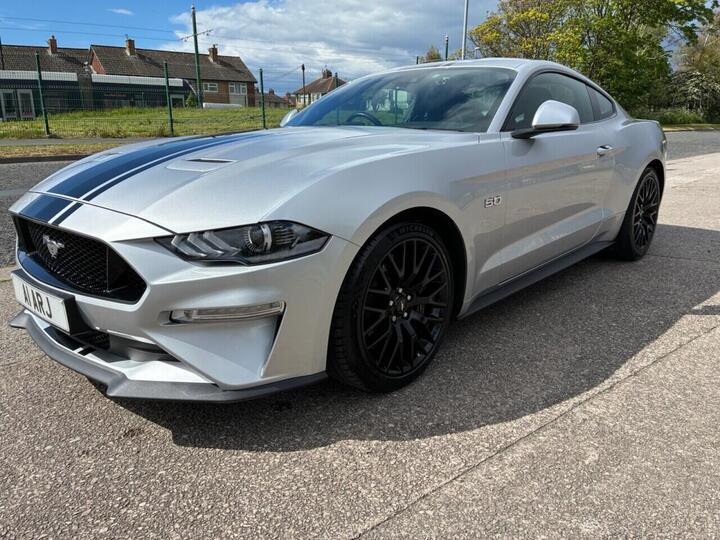 Ford MUSTANG 5.0 V8 GT Fastback SelShift Euro 6 2dr