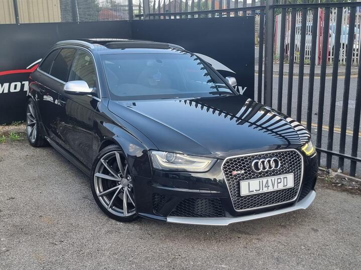 Audi RS4 Avant 4.2 FSI V8 S Tronic Quattro Euro 5 5dr