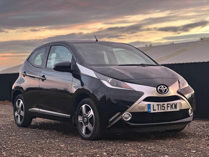 Toyota AYGO 1.0 VVT-i X-clusiv X-shift Euro 5 5dr Euro 5