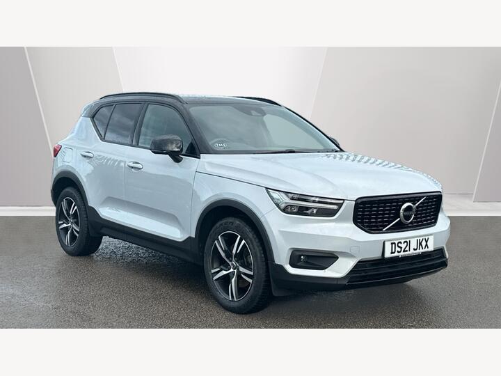 Volvo XC40 2.0 B4 MHEV R-Design Auto Euro 6 (s/s) 5dr