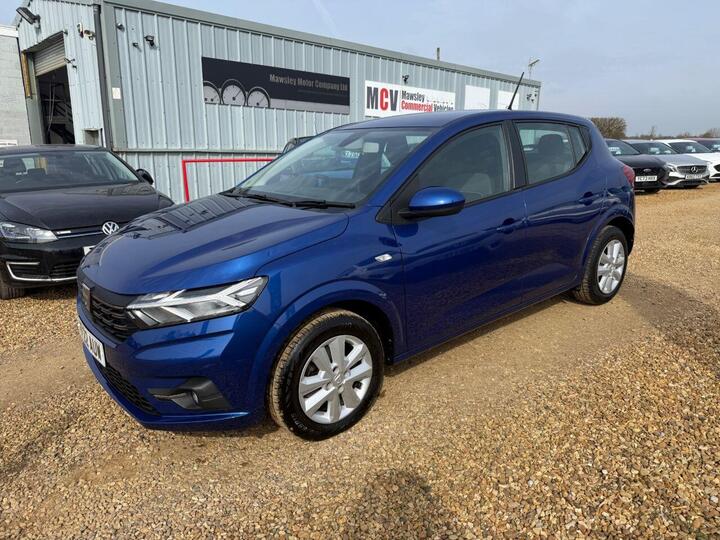 Dacia SANDERO 1.0 TCe Comfort Euro 6 (s/s) 5dr Dacia SANDERO 1.0 TCe Comfort Euro 6 (s/s) 5dr