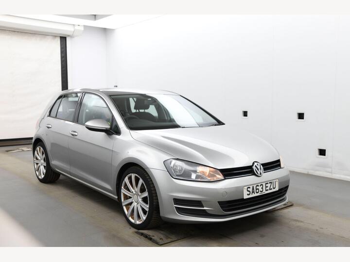 Volkswagen Golf 1.2 TSI BlueMotion Tech S Euro 5 (s/s) 5dr
