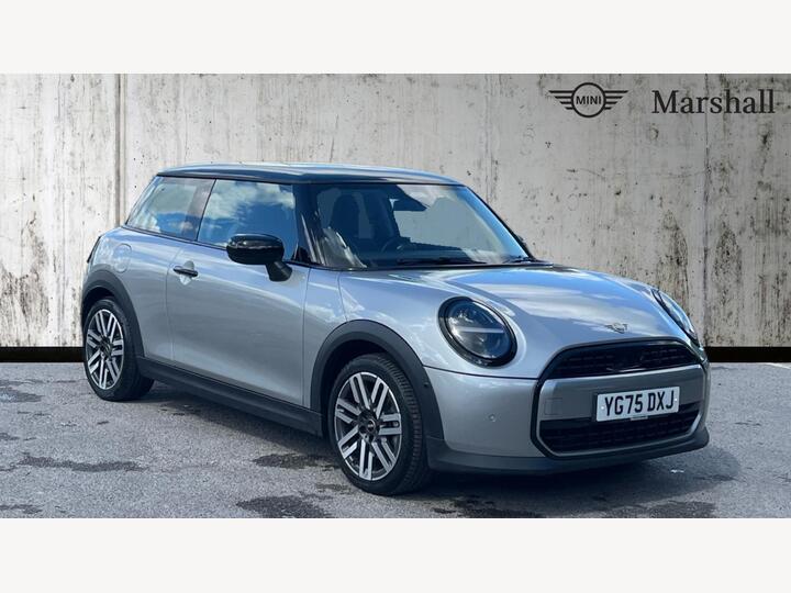 MINI Hatch 1.5C Classic Steptronic Euro 6 (s/s) 3dr
