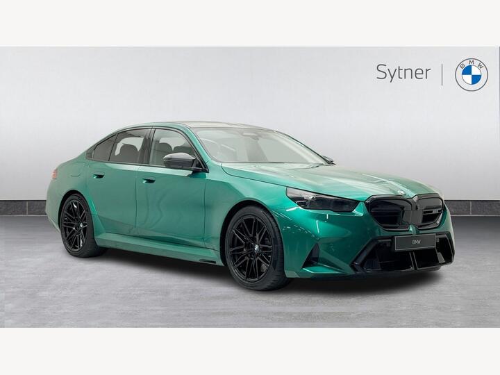 BMW M5 4.4 22.1kWh Steptronic XDrive Euro 6 (s/s) 4dr
