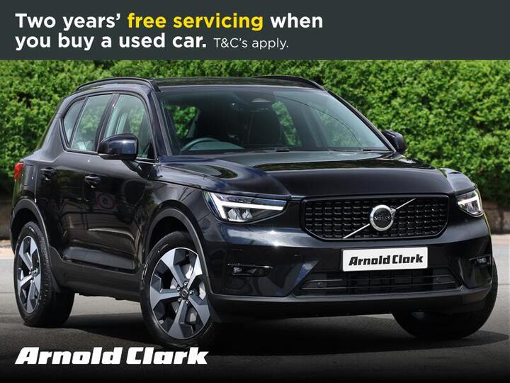 Volvo XC40 2.0 B3 MHEV Plus Dark DCT Auto Euro 6 (s/s) 5dr