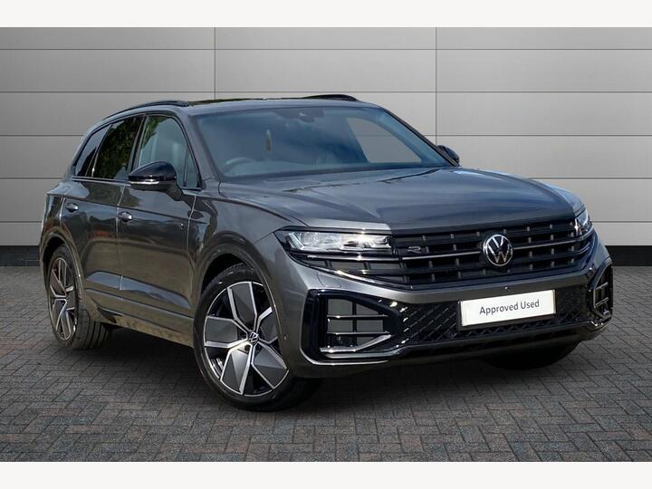Volkswagen Touareg 3.0 TDI V6 Black Edition Tiptronic 4Motion Euro 6 (s/s) 5dr